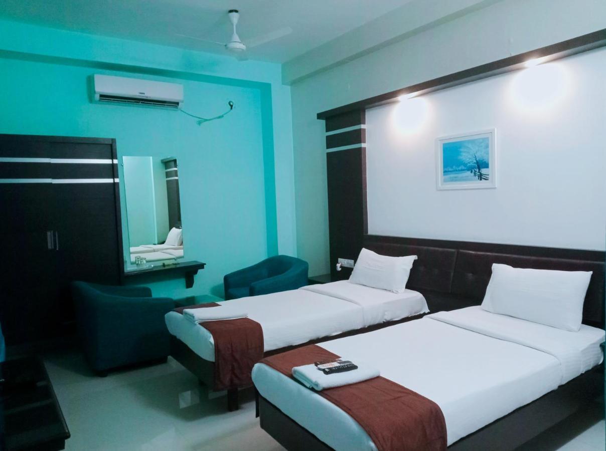 Pine Tree Aparthotel Kanchipuram Exterior foto